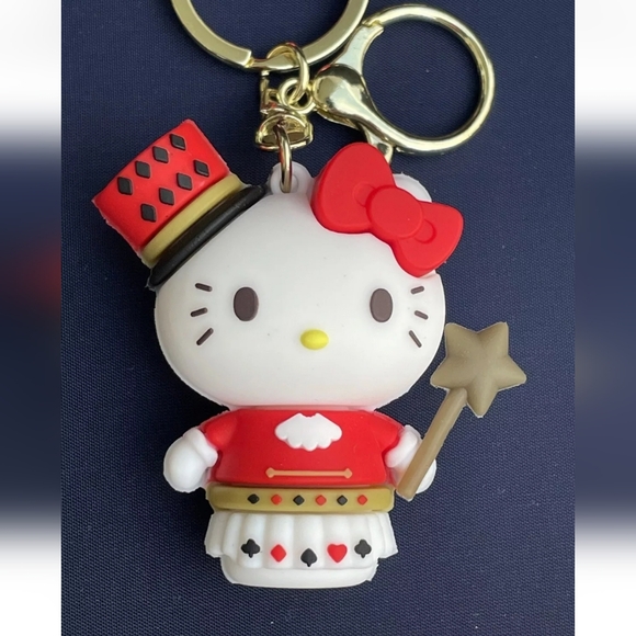 Hello Kitty Keychain - Magician Hello Kitty - Picture 4 of 10